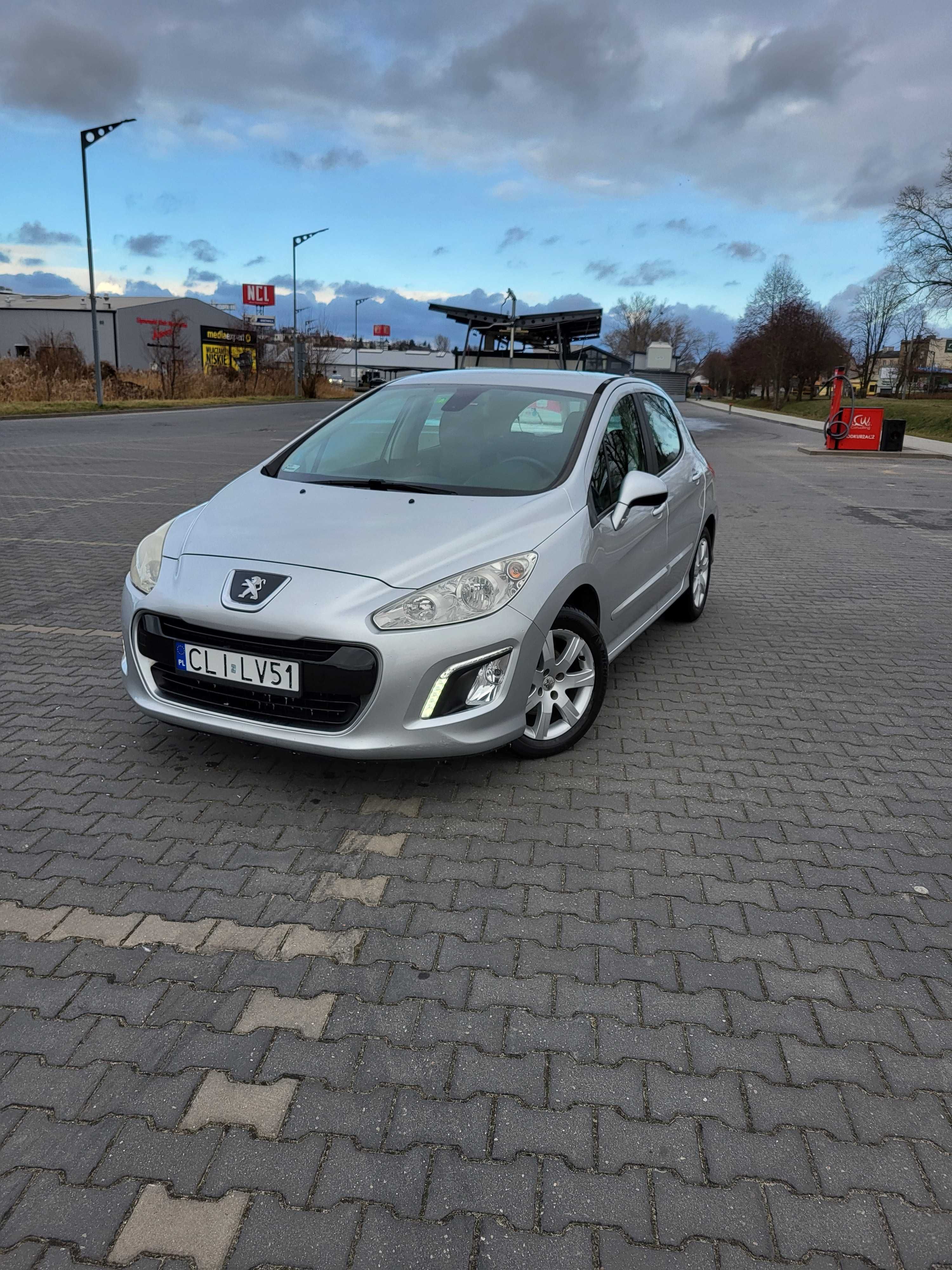Peugeot 308 1,6 hdi 2012r