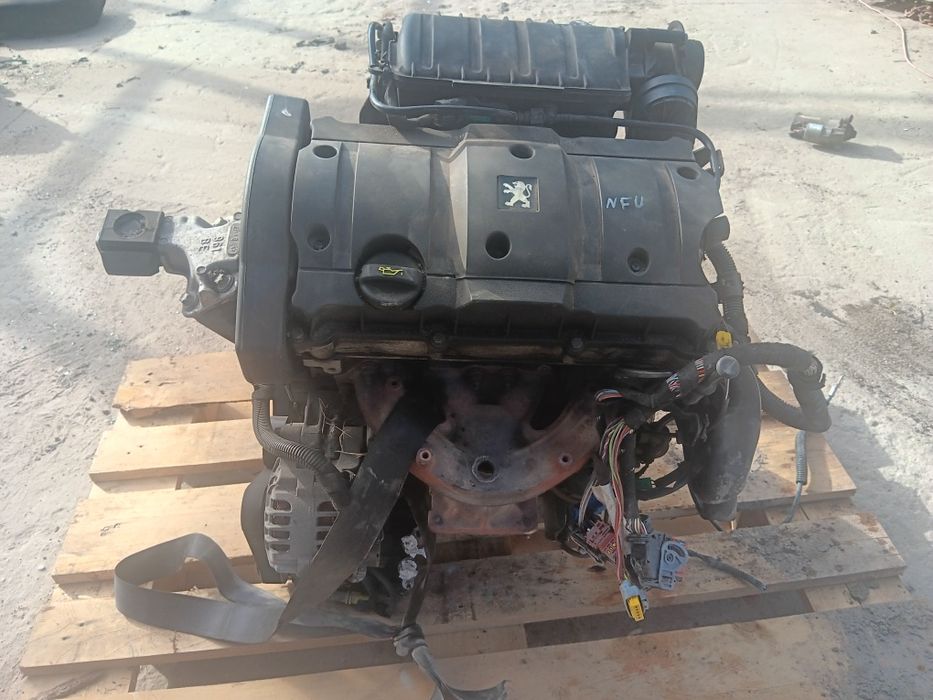 Peugeot 307 1.6 16v silnik NFU kompletny z osprzętem citroen c4