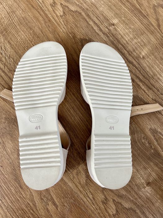 Анатомічні замшеві жіночі босоніжки 41 р, устілка 27 см, світло-сірі