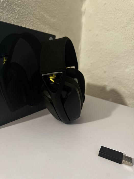 Logitech G435 Wireless Gaming Headset