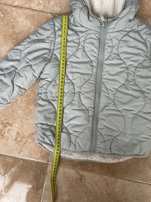 Демісезонна куртка f&f