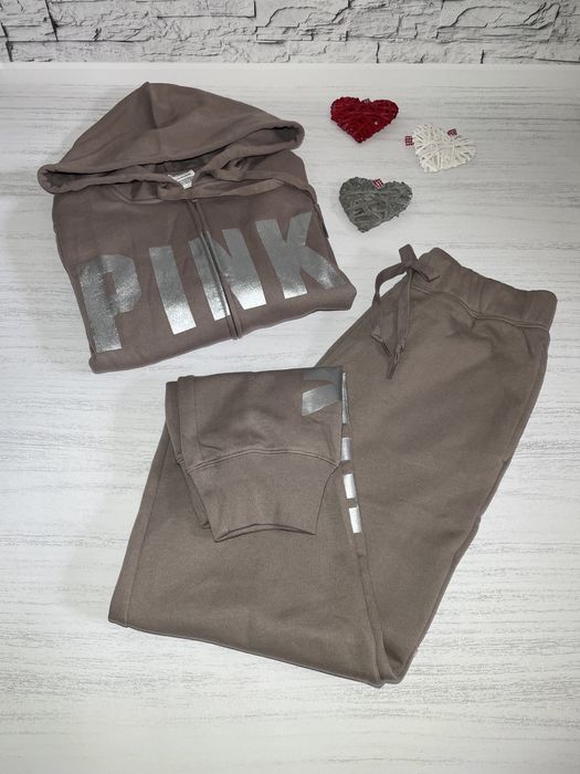 Костюм спортивный женский Victoria's Secret