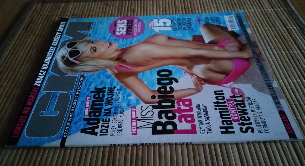 Magazyn CKM wrzesień 2011 Hannah Martin