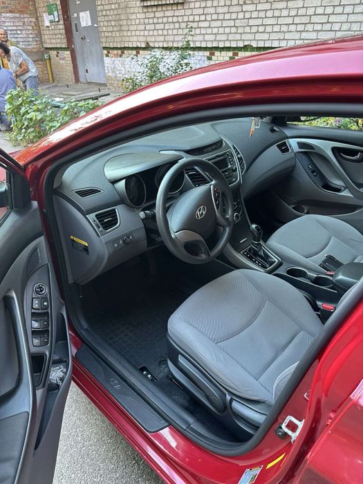 Hyuindai Elantra 2014