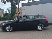 Volvo V60 2.0D 6 biegów 150KMw Pełni Sprawne Multimedialne Zegary