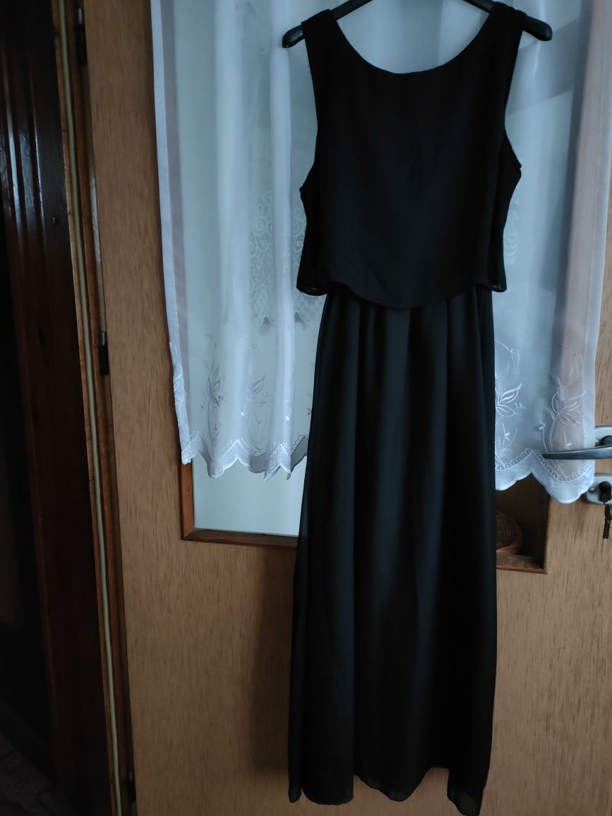 Czarna sukienka maxi