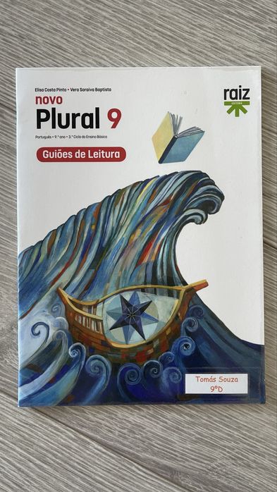 Manual, caderno de atividades e guião de leitura: Plural 9