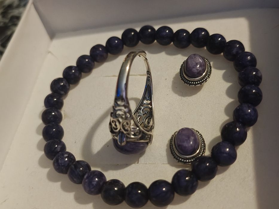 Zestaw Czaroit Pierścionek Kolczyki branzoletka