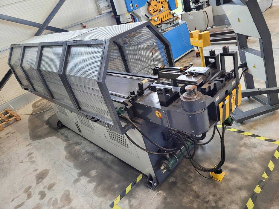 Usługi CNC: Toczenie, Frezowanie, Gięcie, Spawanie MIG/MAG/TIG