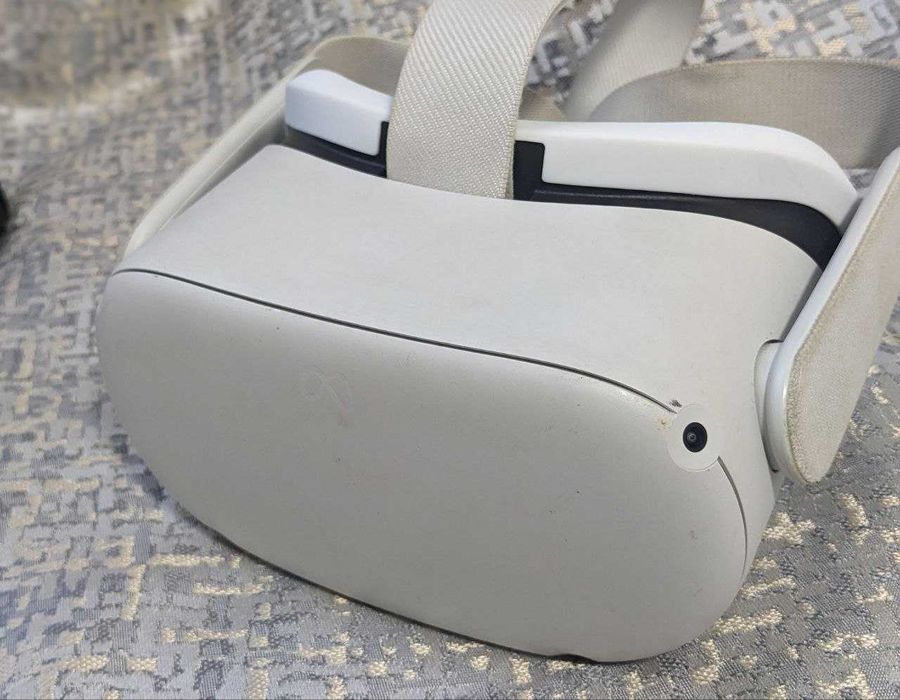 VR-гарнитура Meta Oculus Quest 2 128 Гб KW49CM