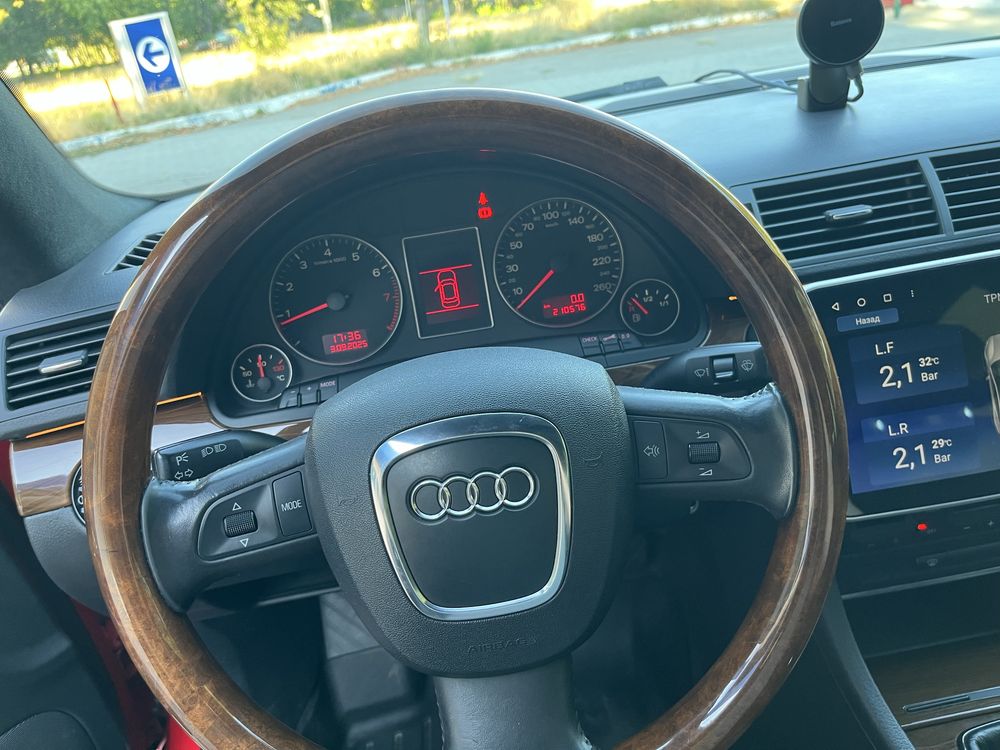 Продам Audi A4 b7