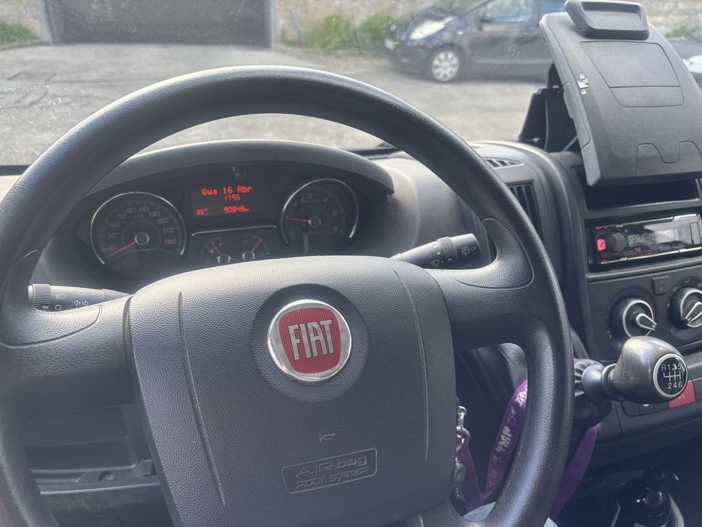 FIAT DUCAT0 2.3 7  lugares + caixa