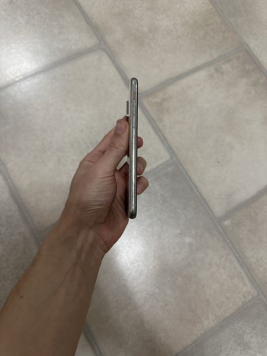 В продаже iPhone X 64 GB!