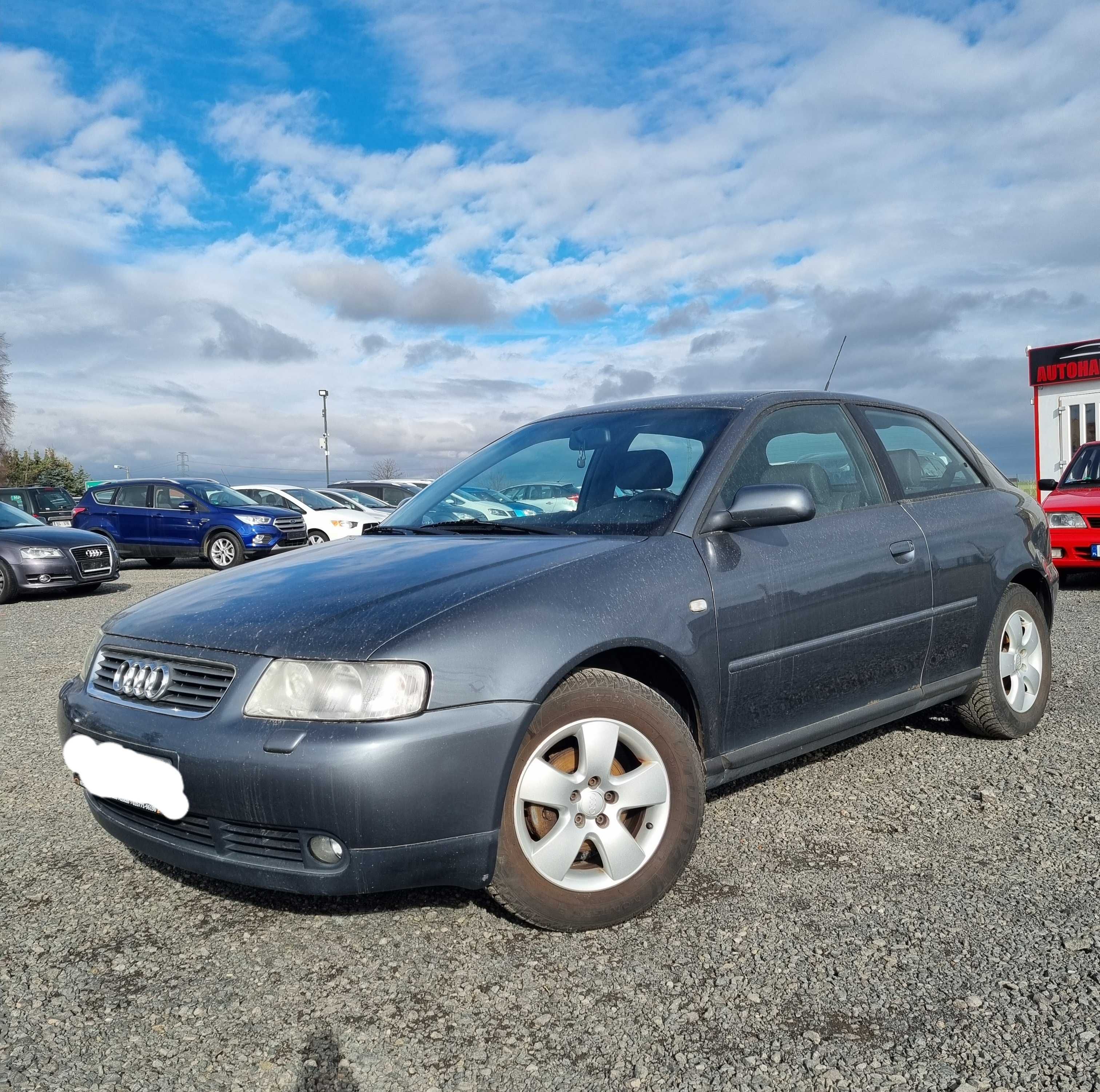 Audi A3 1.6 MPi 3 dzw.