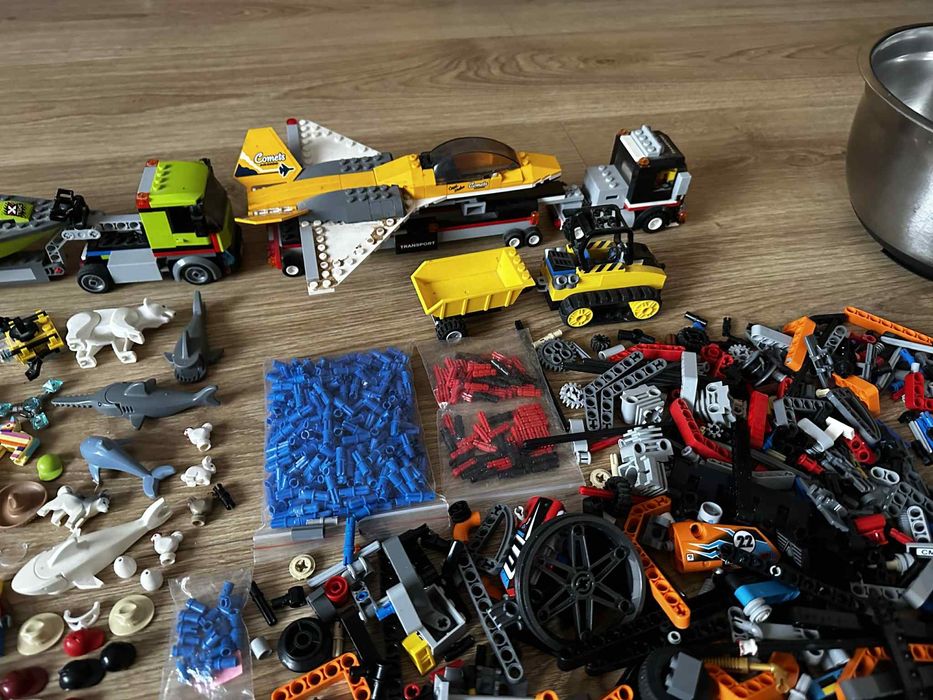 Sprzedam klocki lego mix 13,5