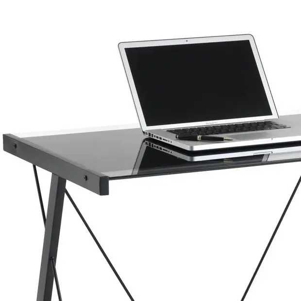 Компьютерный стол Farum