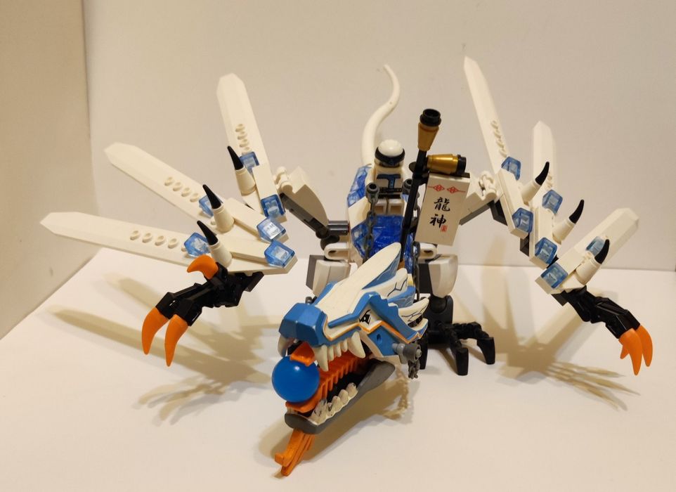 LEGO Ninjago – Smok Lodowy Zane’a (zestaw 2260)