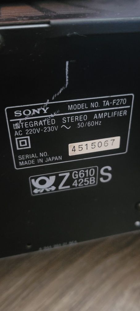 Wzmacniacz Sony TA- F270
