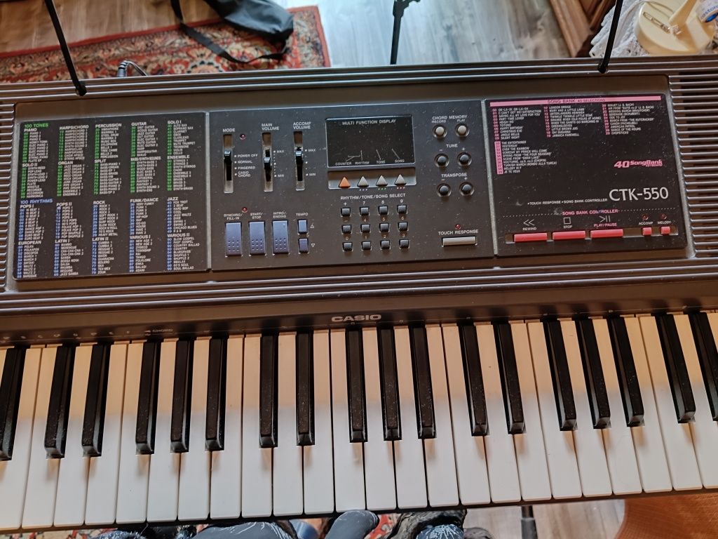 Casio keyboard model CTK-550+statyw+pokrowiec+stojak do nut