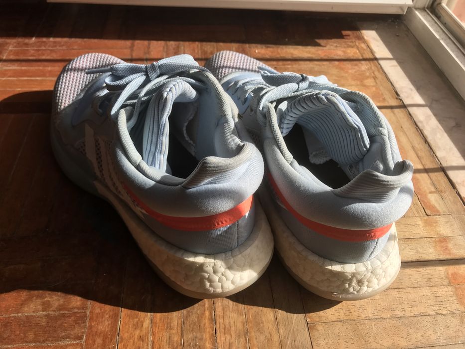 Ténis Adidas azuis, brancos e laranja | 43,5