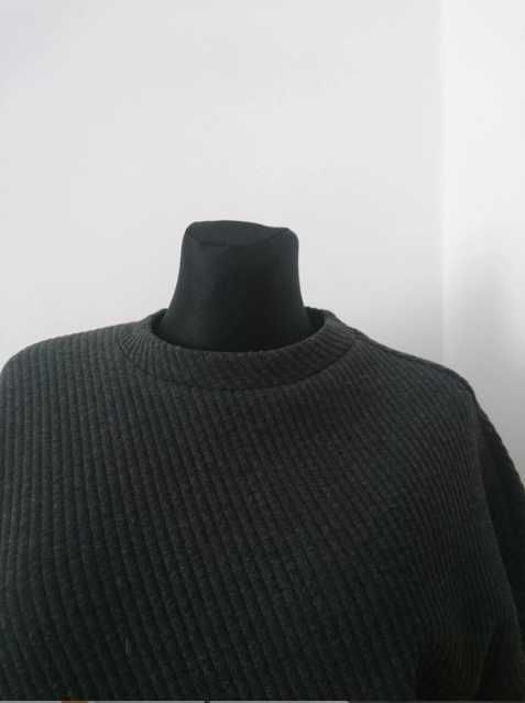 Ciemno Szara męska bluza Reserved, r M