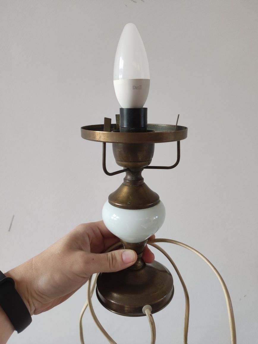 Lampka mosiężna E14