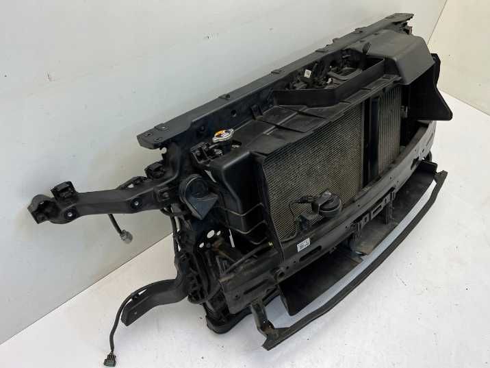 Hyundai Santa Fe 4 IV панель передня телевізор радіатор радіатори