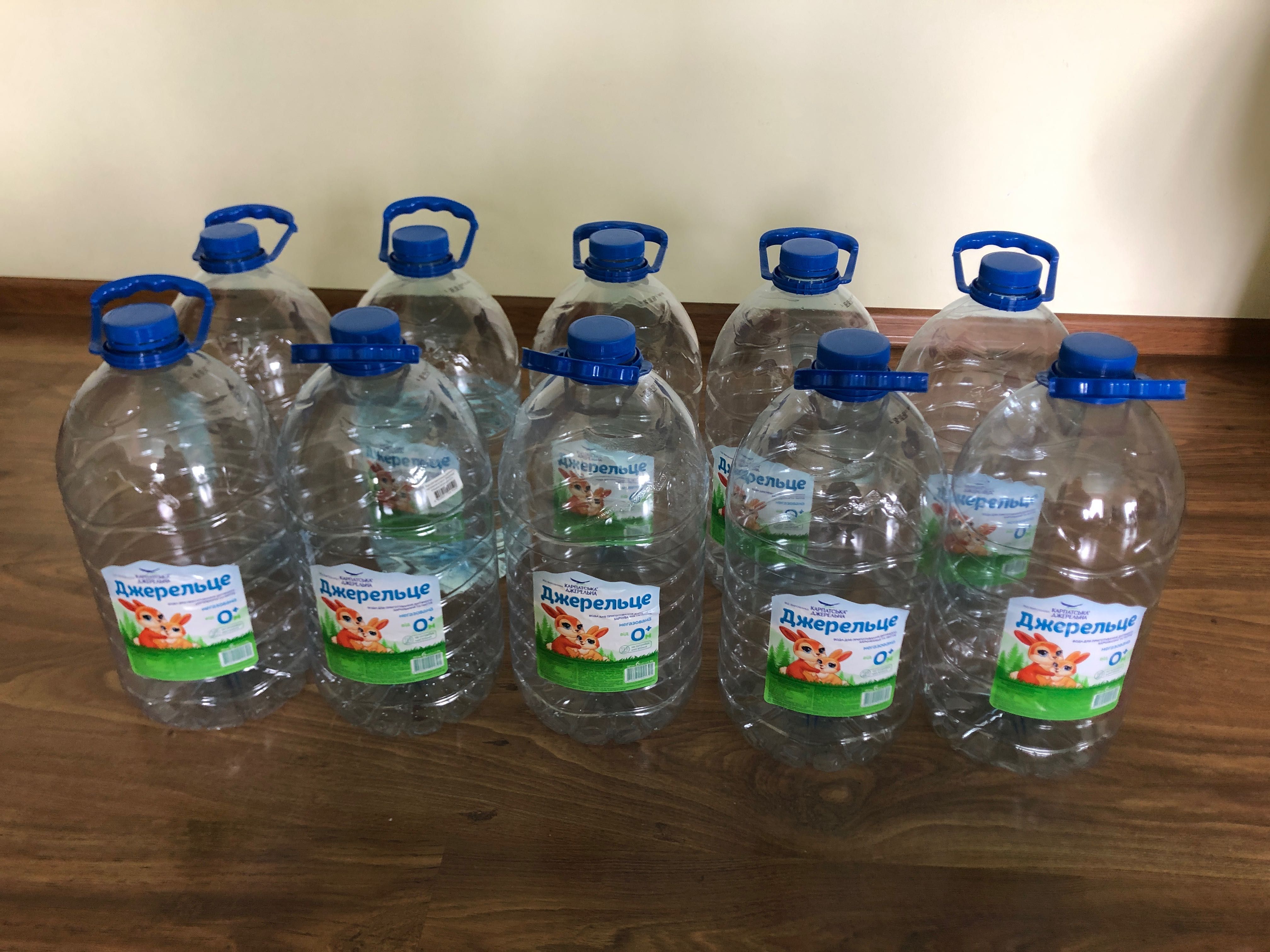 Бутлі пластикові пляшки міцні ручки з під дитячої води