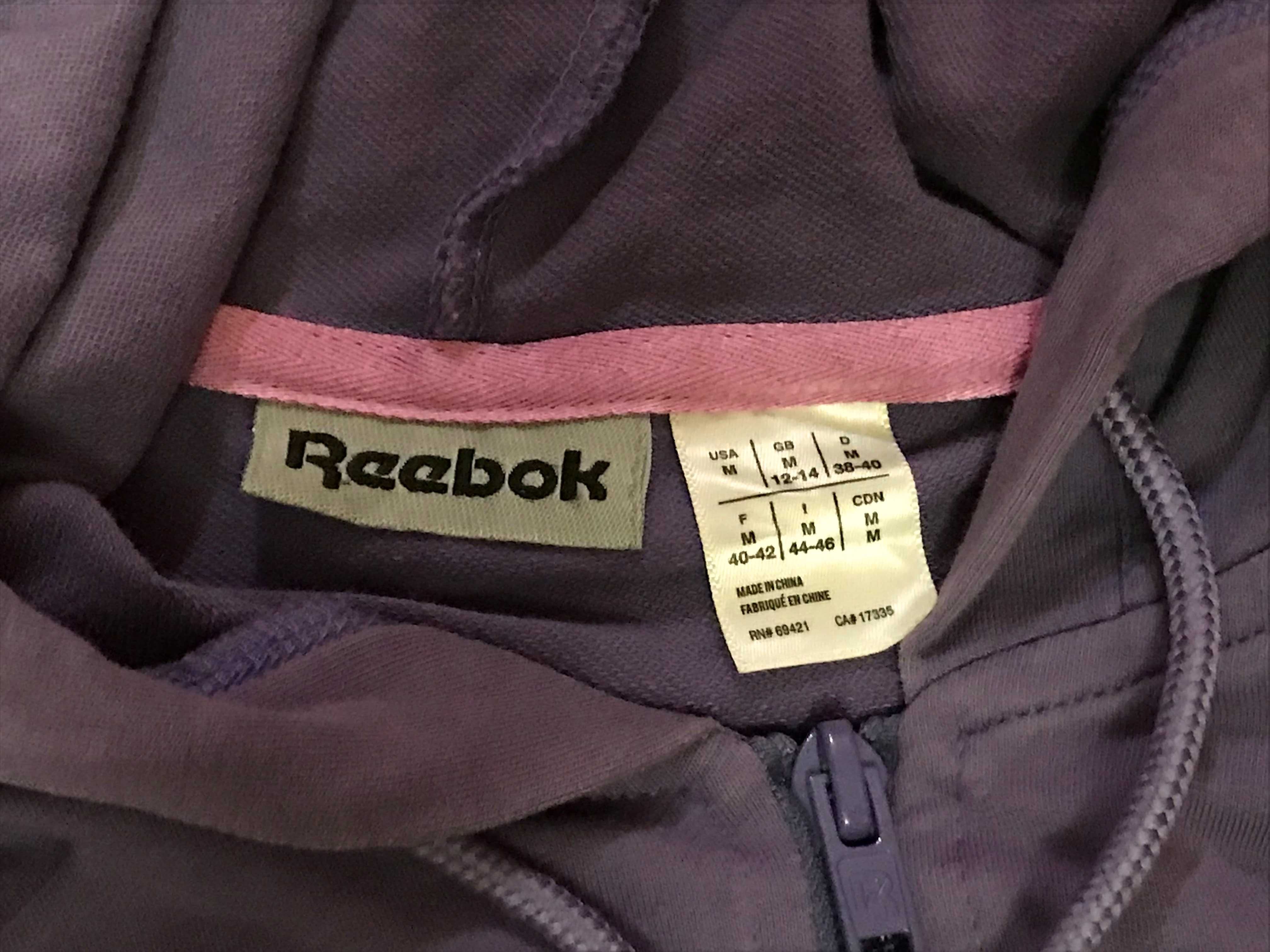 Xуди Reebok жіноче M в гарному стані