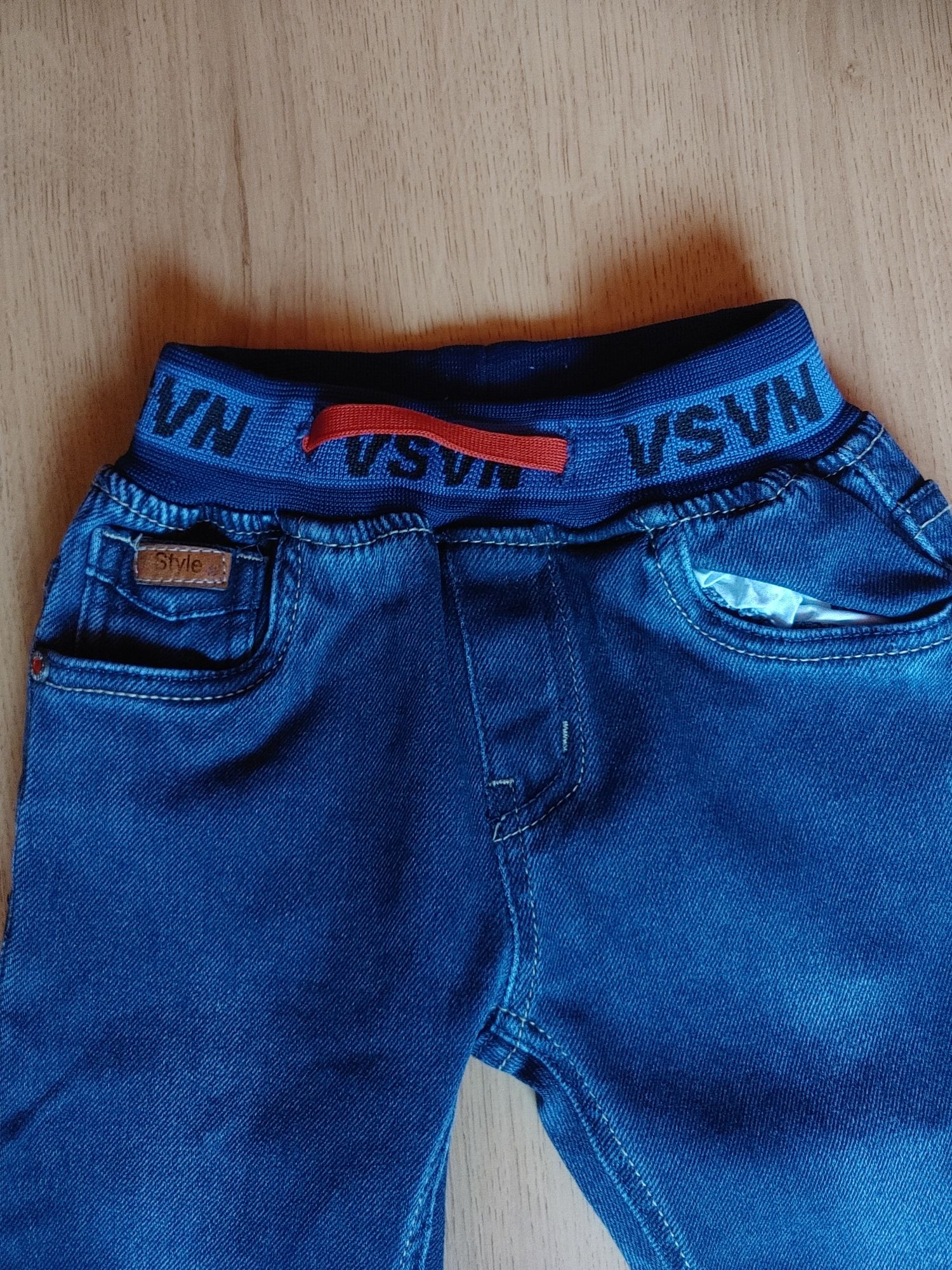 Spodnie jeans na gumce rozmiar 98/104 NASA