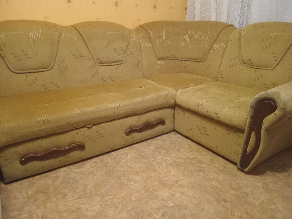 Продам диван плюс крісло розкладне