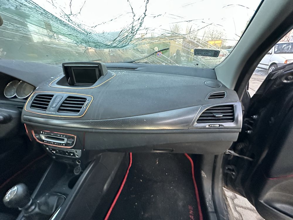 Konsola Megane 3 Lift Deska Megane III poduszka pasażera kokpit
