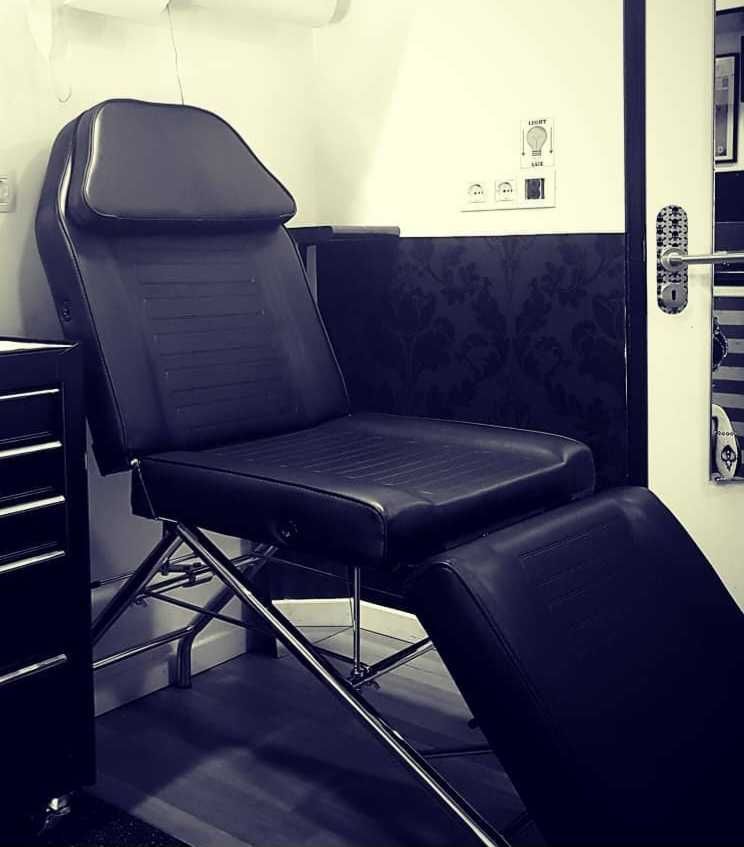 Equipamento de estudio de body piercing
