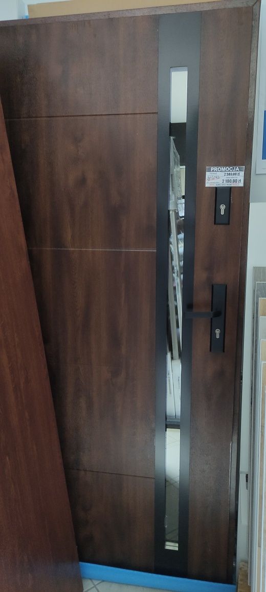 Drzwi zewnętrzne grubość 68mm teraz tylko 1250 zł wraz z okuciami