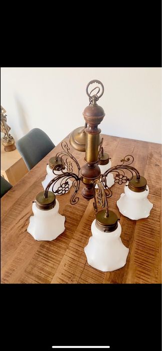 Stary antyczny żyrandol . Sprowadzony z Holandii . Starocie