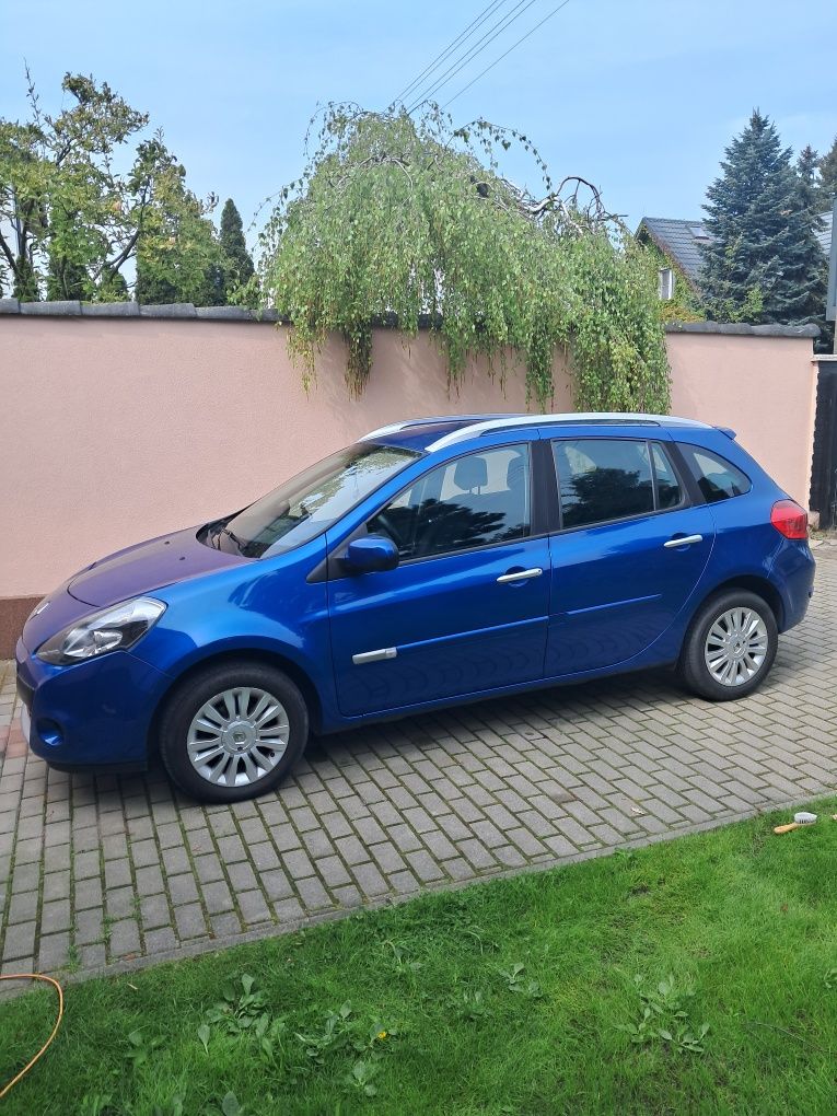 Renault clio 1,2 TCE benzyna.