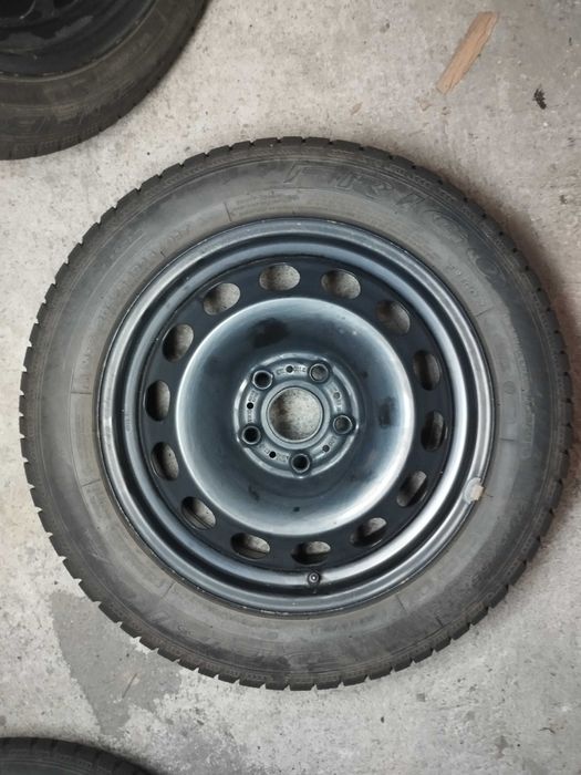 Komplet Kół Zimowych 16 Dębica Frigo 2 | 5x112 | 205/55 R16 | 2024