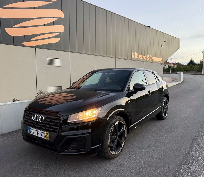 Audi Q2 SLINE pack Carbon - Nacional