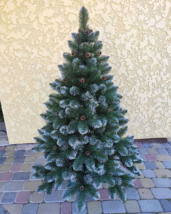 Новорічна ялинка з шишками ,білий кінчик ,елка новогодняя ,мягкая игла