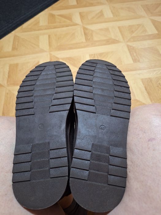 Продам жіночі зимові черевики