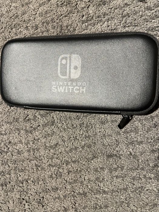 Nintendo Switch preta