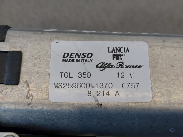 Motor limpa vidros frente FIAT 500 (312_)