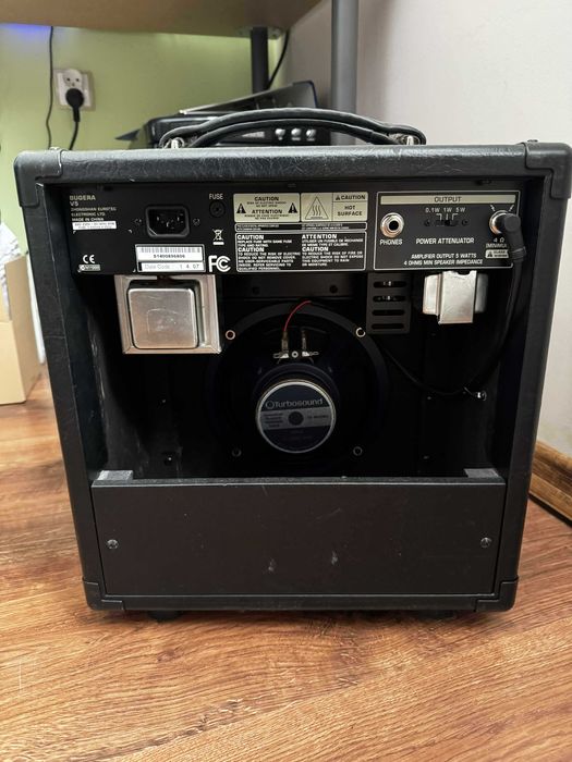 Lampowy wzmacniacz gitarowy Vintage Bugera V5