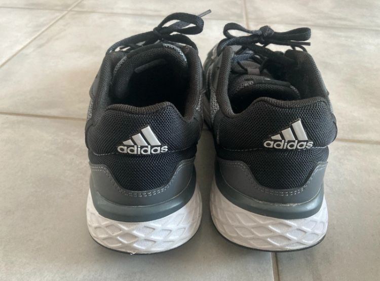 Tenis Adidas Response Foam