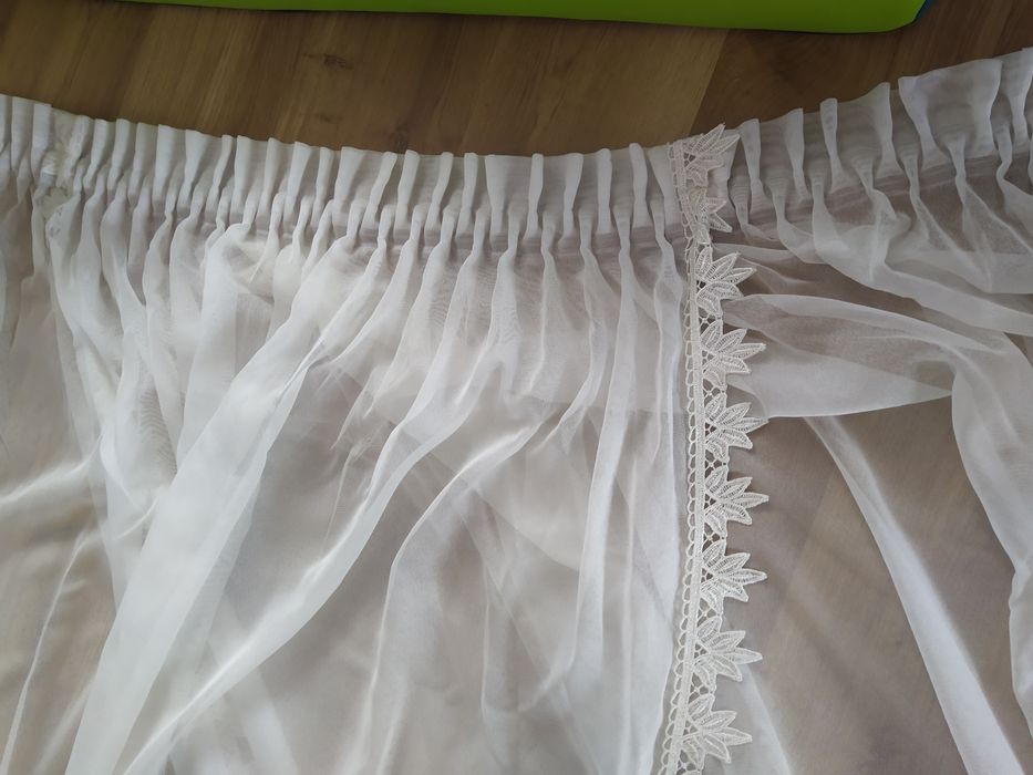 Firanka kremowa z gipura