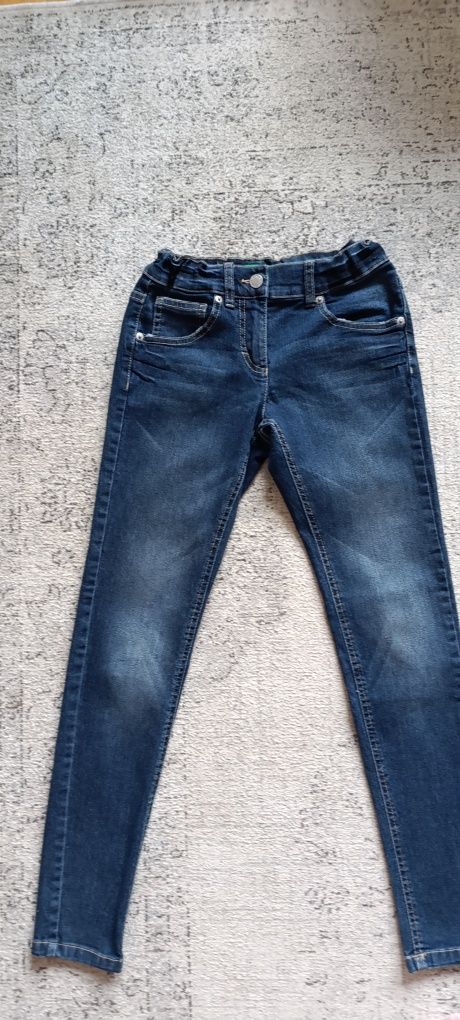 Wiosna Jeansy Benetton 150 xl dziewczece