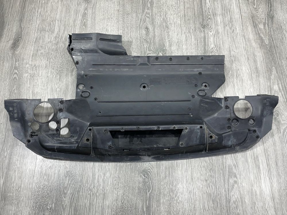 Пластик телевізору BMW E36 M50/M52 Код:921