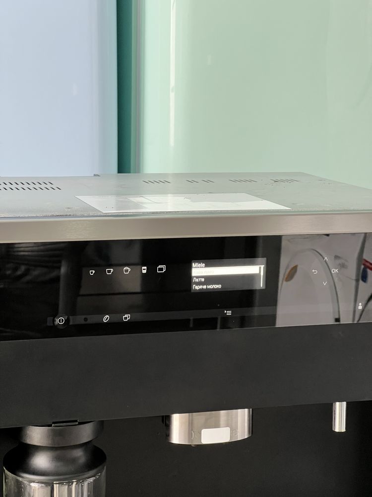 Кавомашина Miele CVA 6401 стан нової