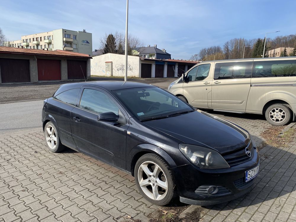 Opel Astra H Turbo GTC 2.0