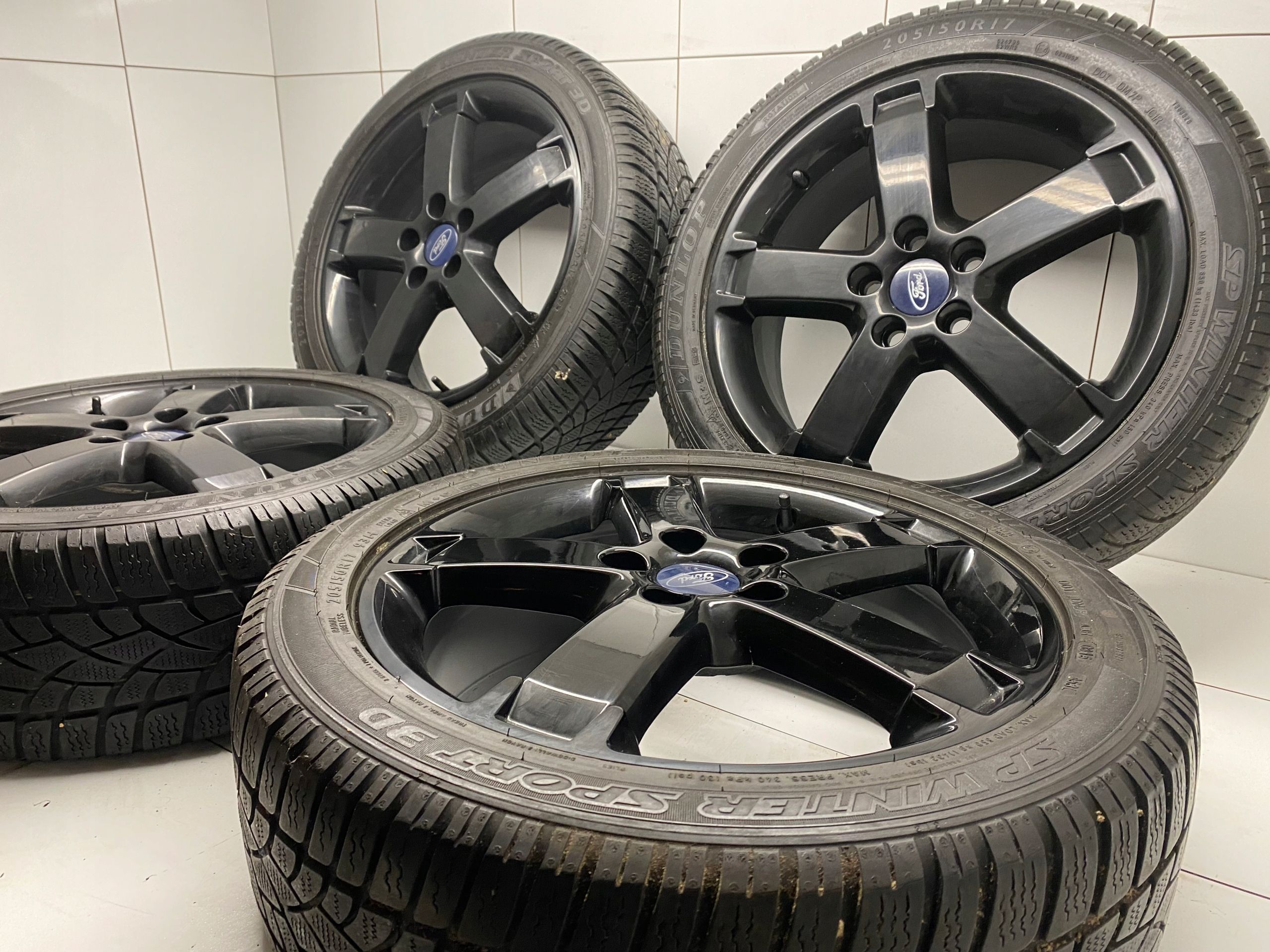 Kola Felgi 17 Ford Opony Zima 205.50.17 Oem